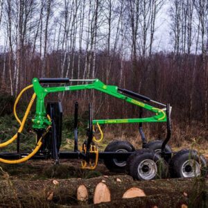 Przyczepa leśna 7 ton z żurawiem